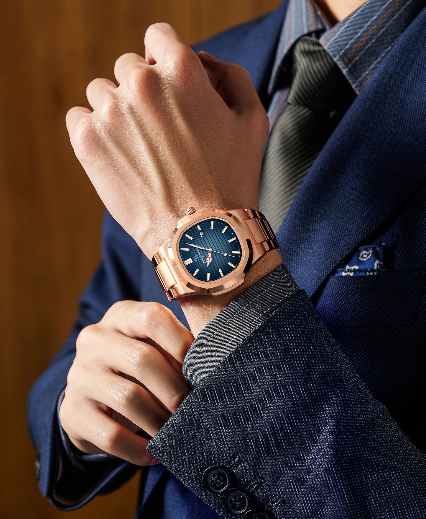 Men's Diver Quartz Watch – Luxury Waterproof Sport